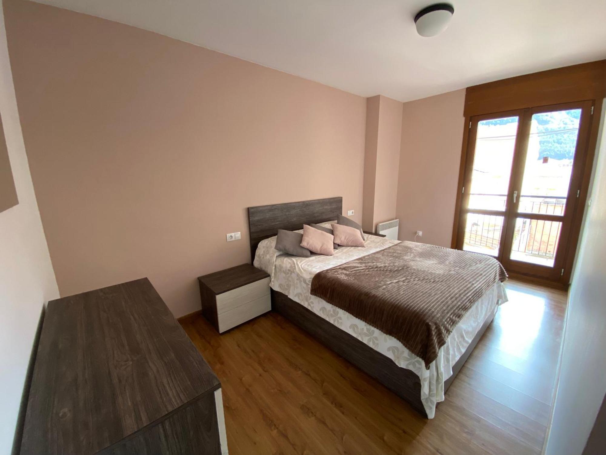 Apartamento Gold Cadi Guardiola de Bergueda Zewnętrze zdjęcie